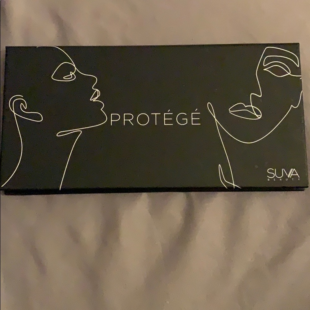 SUVA BEAUTY PROTÉGÉ EYESHADOW & HIGHLIGHT PALETTE